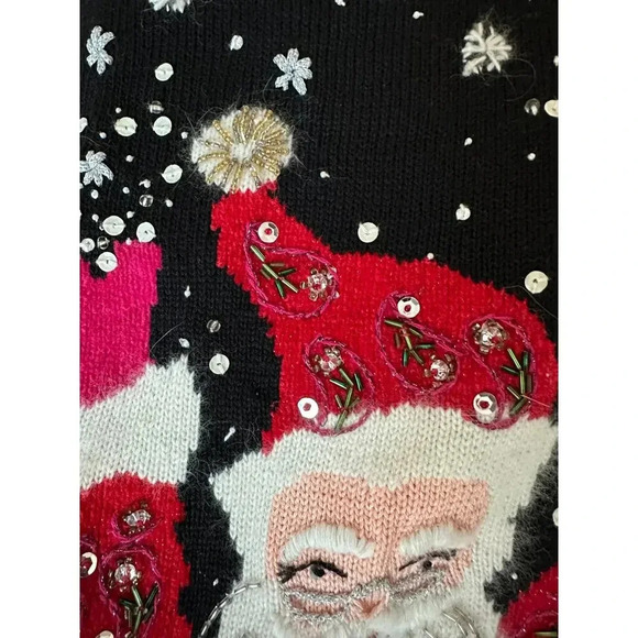 Susan Bristol Christmas Santa Embroidered Sweater Size Medium - Picture 9 of 9